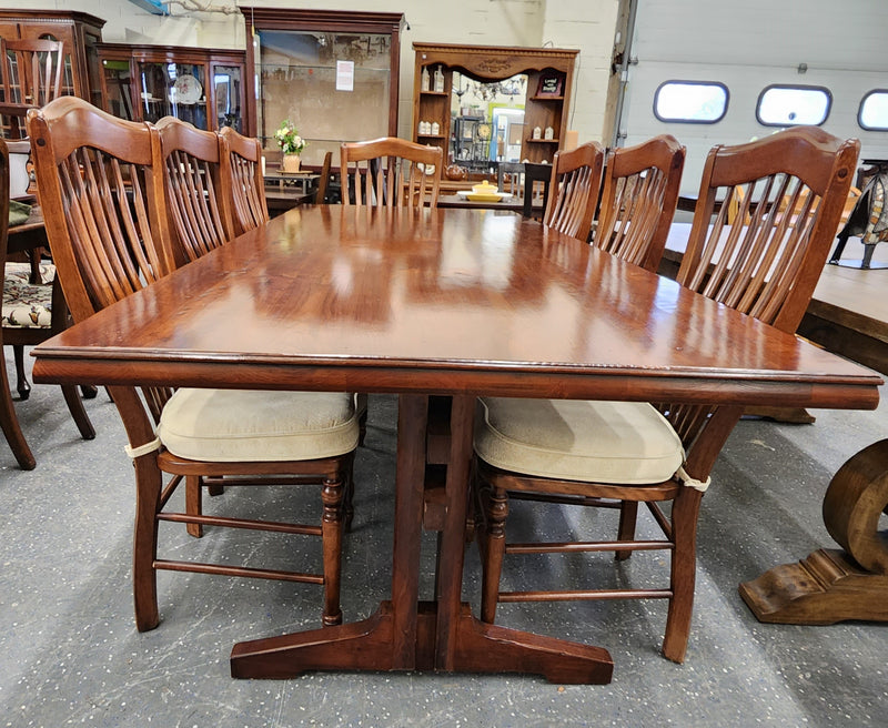 Nichols & Stone Stickley Solid Wood 8' table with 8 chairs