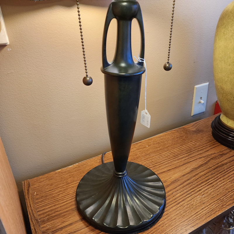 Tiffany Style table lamp.