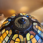 Tiffany Style table lamp.