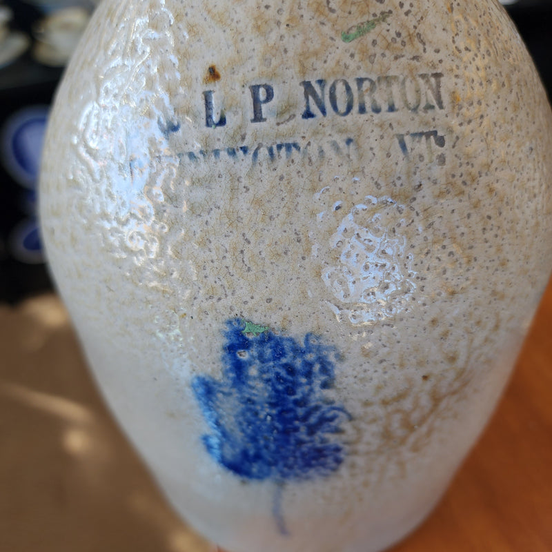 1881 E & L P Norton Bennington Vt. Pottery Company 1 gallon jug