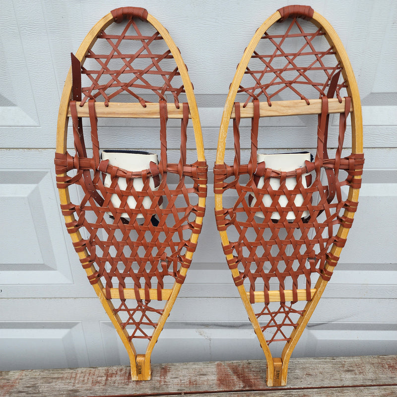 Wood & Leather 13" x 35" snowshoes #000430