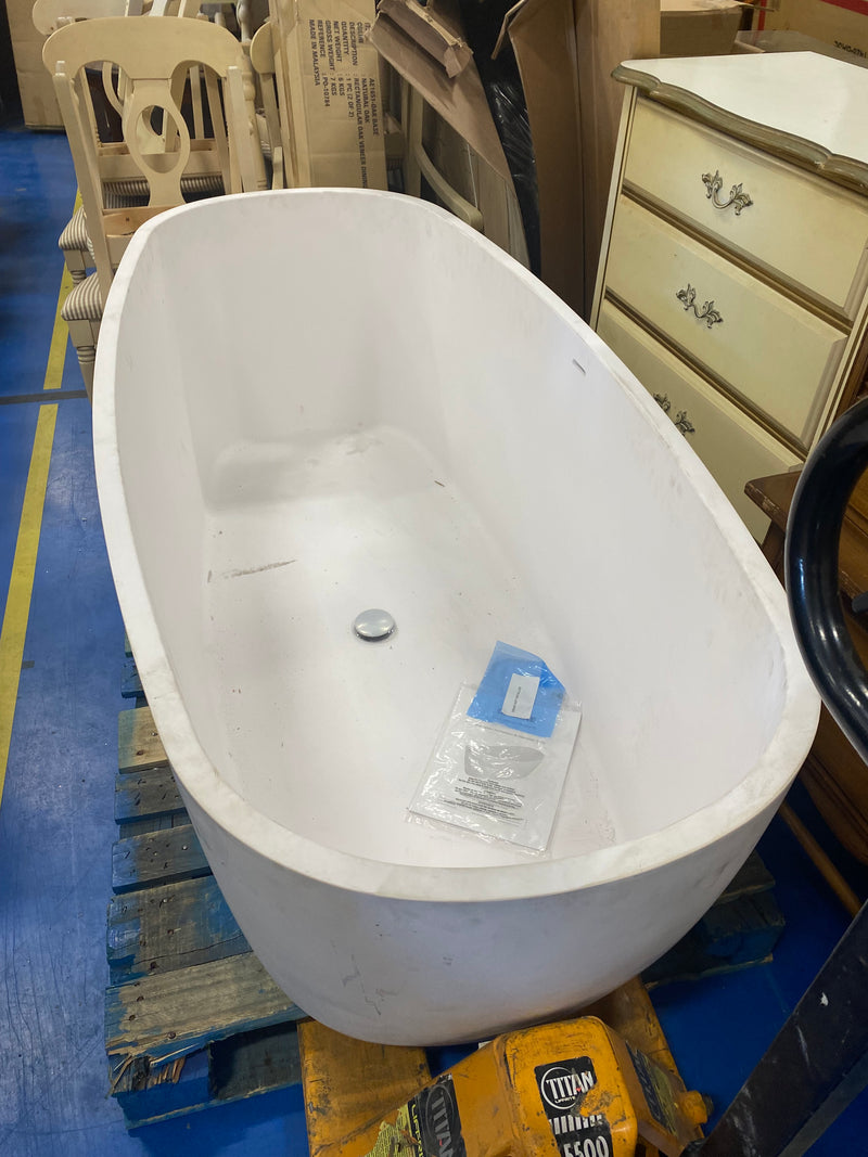 Clarke Products Matte White Freestanding Soaking Solid Surface Tub